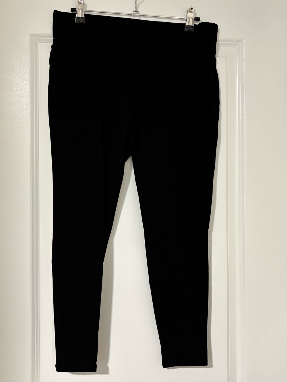 LOFT Black Women's Stretch Leggings